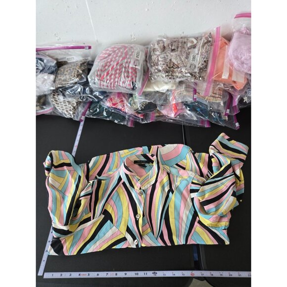 Mel & Lisa Womens 100% Silk Multicolor Abstract Button-Up Blouse Size 10 Artsy - Picture 7 of 11